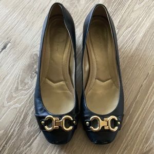 Women’s short heel flats. Size 9